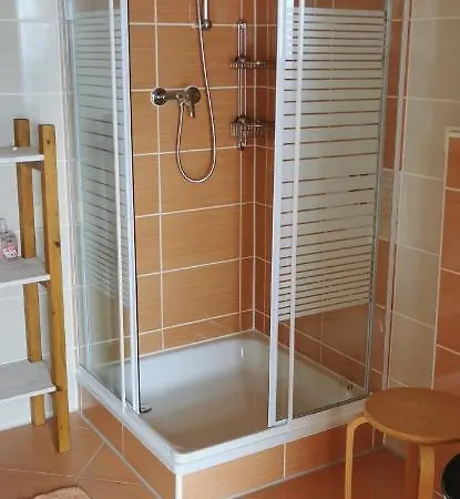 Bora Moscenicka Draga krevet i doručak 4*