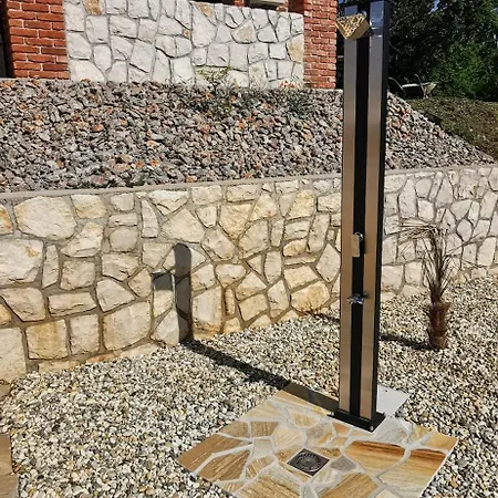 Bora Moscenicka Draga Moscenice