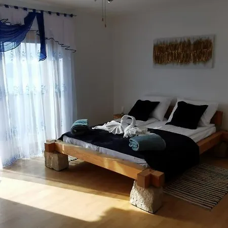 Bora Moscenicka Draga موتشينيسي